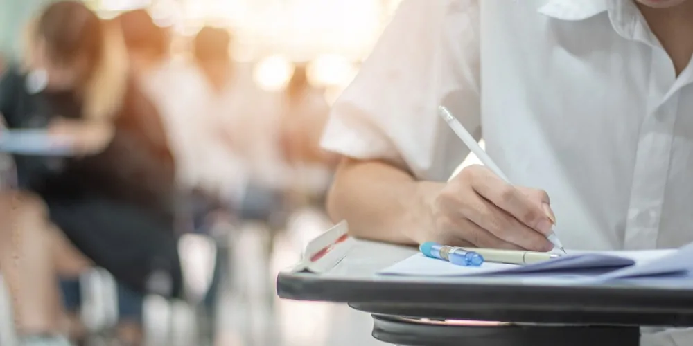Conseils pour réussir ses examens : sommeil, concentration et alimentation
